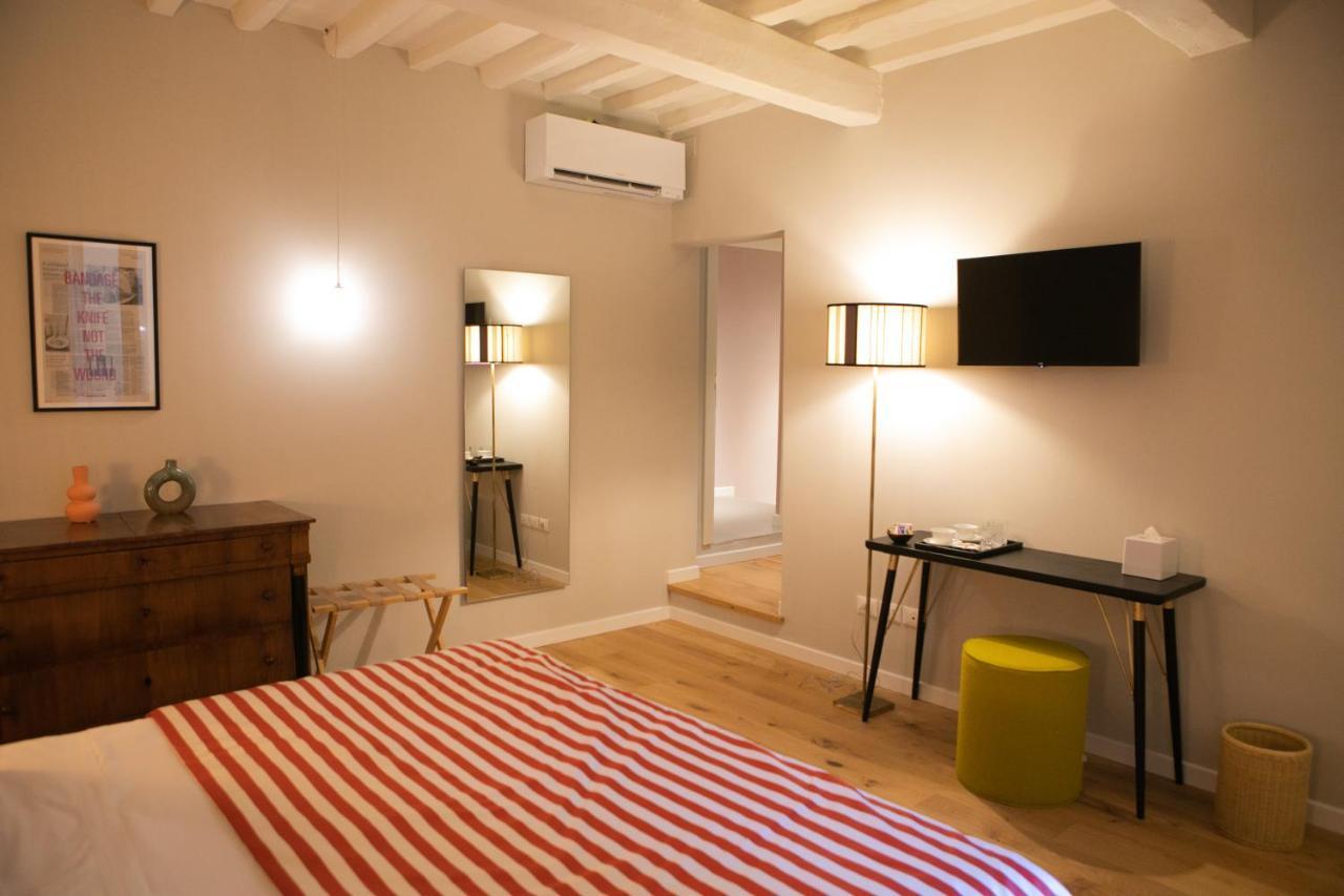 Lunaria Suites - Fyodor Dostoyevsky'S House Firenze Eksteriør billede